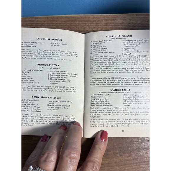 Vintage Rival Crock Pot Electric Stoneware Cooker Recipes Cookbook Cook Book - Picture 9 of 13